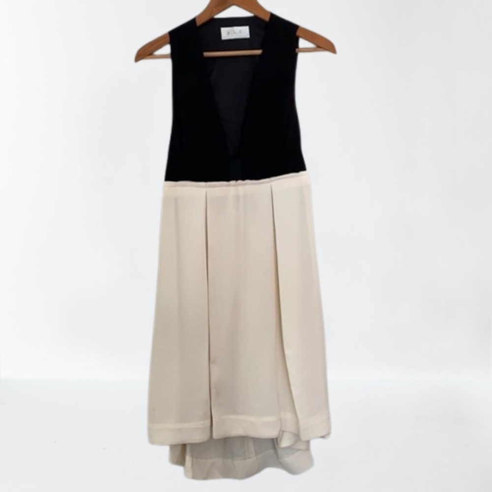A.L.C. 2013 Black & White Deep Neck Open Back Short Dress Women's Medium